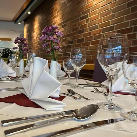 Western Parkhotel Brehna-halle Hotel 3*