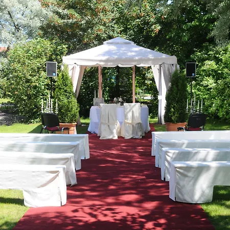 Western Parkhotel Brehna-halle Hotel 3*