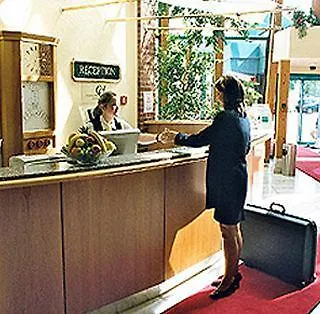 Western Parkhotel Brehna-halle Отель Брена