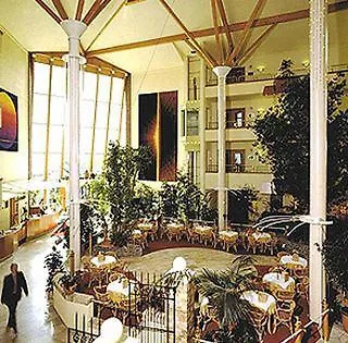 Western Parkhotel Brehna-halle Брена