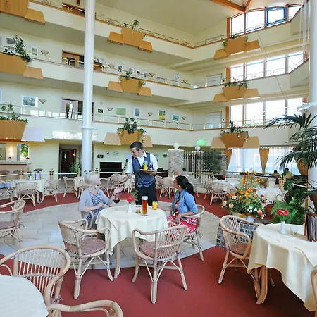 Western Parkhotel Brehna-halle 브레나