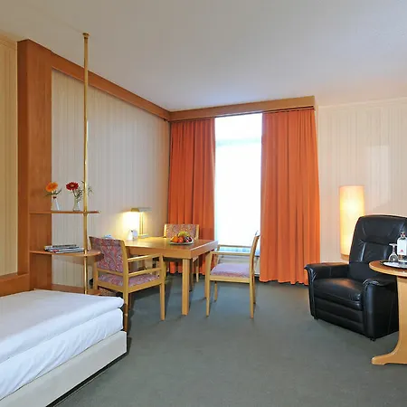 Western Parkhotel Brehna-halle ブレーナ